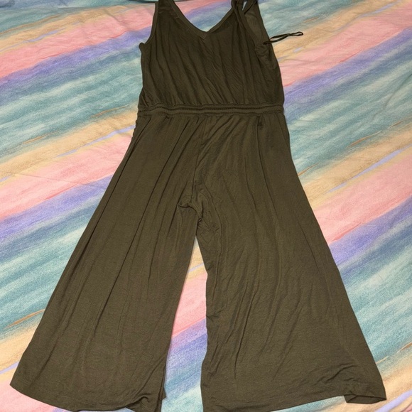 Michael Stars dark Green Wide Leg Jumpsuit size L - Picture 3 of 6